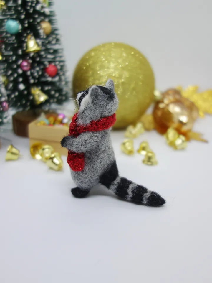 Freddy the raccoon, miniature needle felted animal, gift for Christmas, made to order