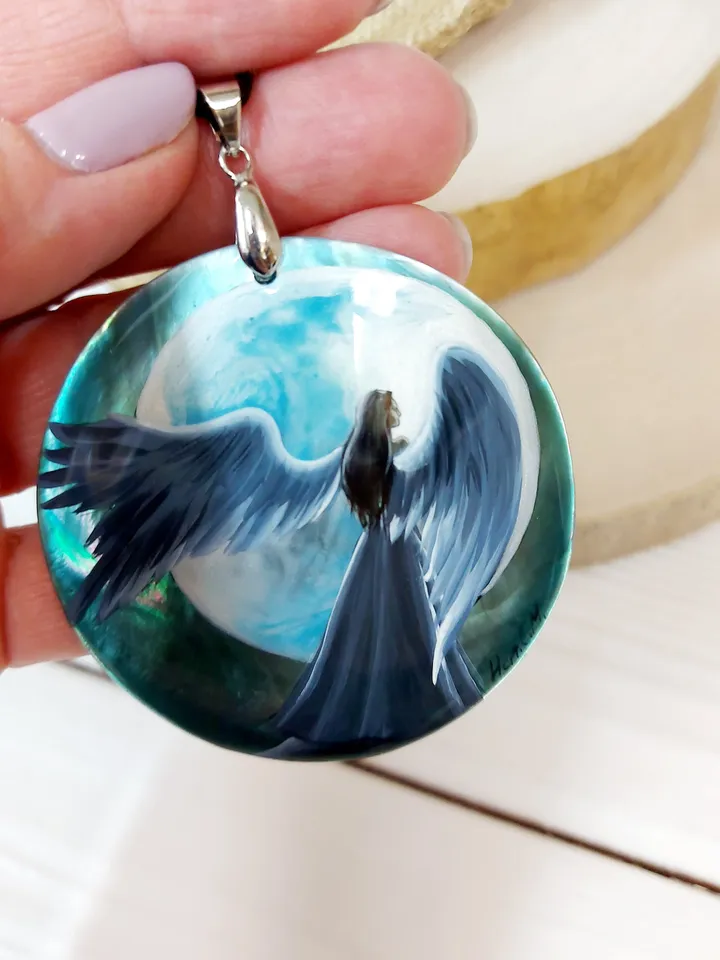 Mother-of-pearl Russian necklace "Angel". Russian lacquer miniature. An elegant gift for Mom. Pendant necklace with Russian hand-painted.