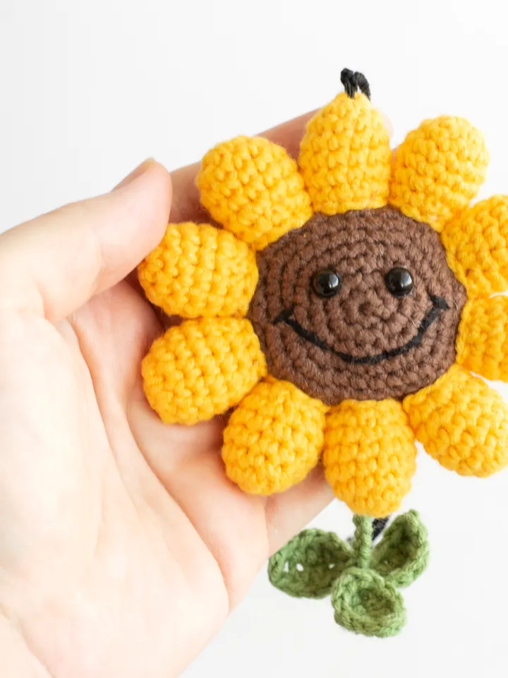 Sunflower car hanging, car accessories for women, rear view mirror boho charm, cute car pendant, jeep car mirror hanger