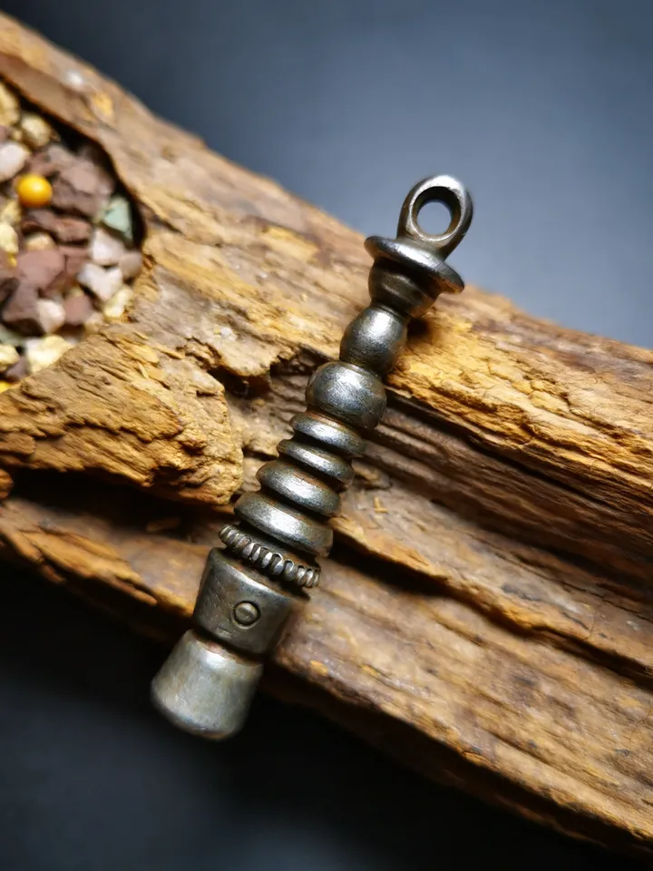 Gandhanra Handmade Tibetan Buddhist Ritual,Stupa,Pagoda,Buddhist Tower Amulet Pendant,Made of Cold Iron
