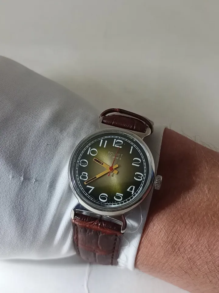 Wind up mens watch Poljot 2609, 17 jewels - Soviet mechanical wrist watch vintage