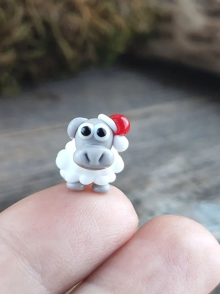 GLASS FIGURINES Sheep figurine Glass sheep Miniature sheep tiny sheep Tiny glass animals Nativity scene Terrarium Dollhouse miniature