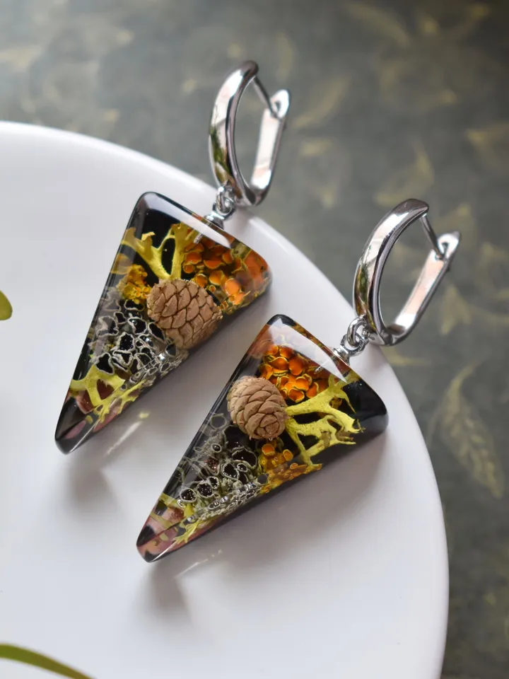 Earrings with Lichen in resin. Real Lichen earrings. Earrings lichen and moss in resin.