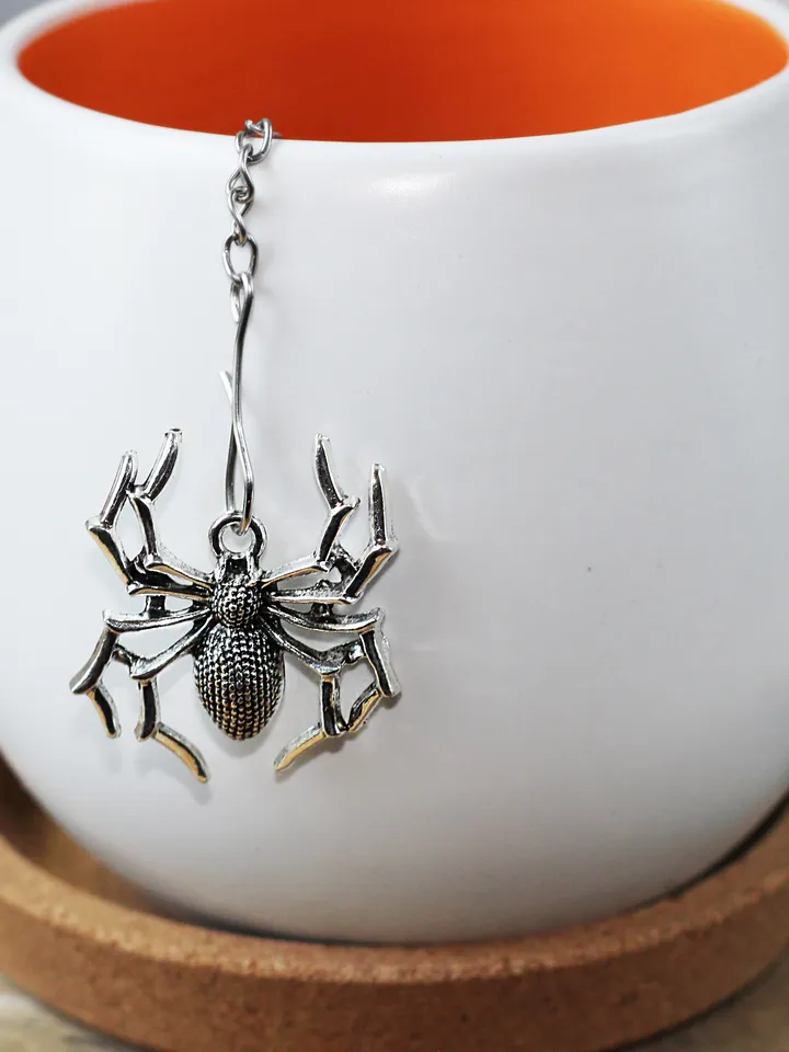 Spider tea strainer for herbal tea, Tea infuser with spider charm, Tea Steeper insect pendant, Loose leaf tea gift