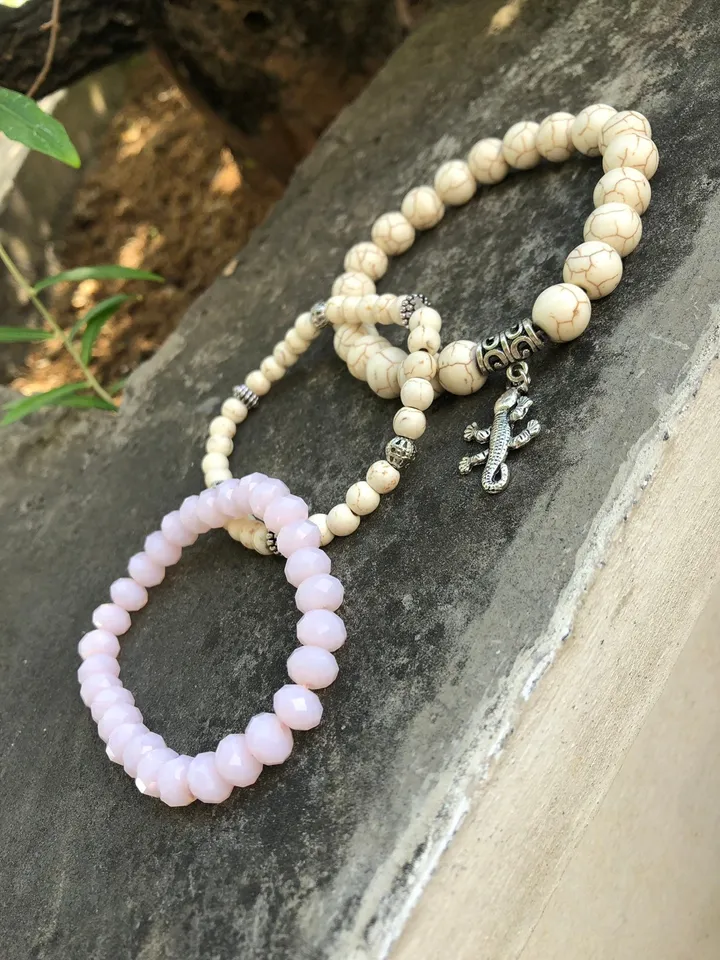 Set of Tree White Pink Bracelets | Crystal Bracelet | Howlith Bracelet | Totem Bracelet | Summer Set Bracelet Woman | Handmade Bracelet Set