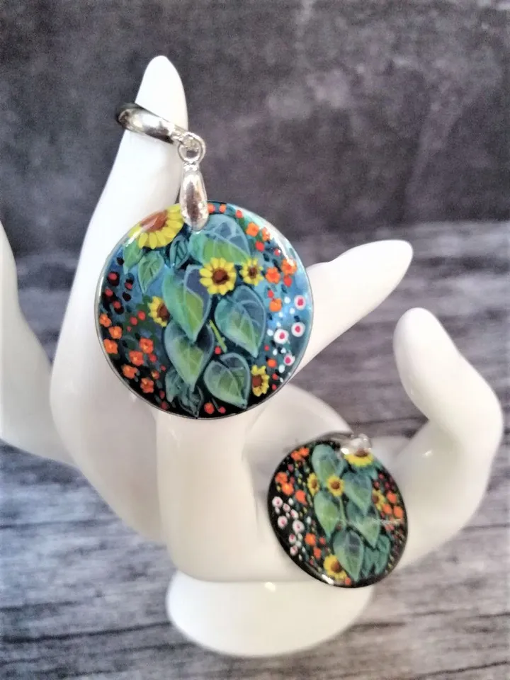 Pearl earrings: Garden flowers and Sunflower hand painted on green mother of pearl earrings • Elegant handcrafted jewelry • Stylish art gift