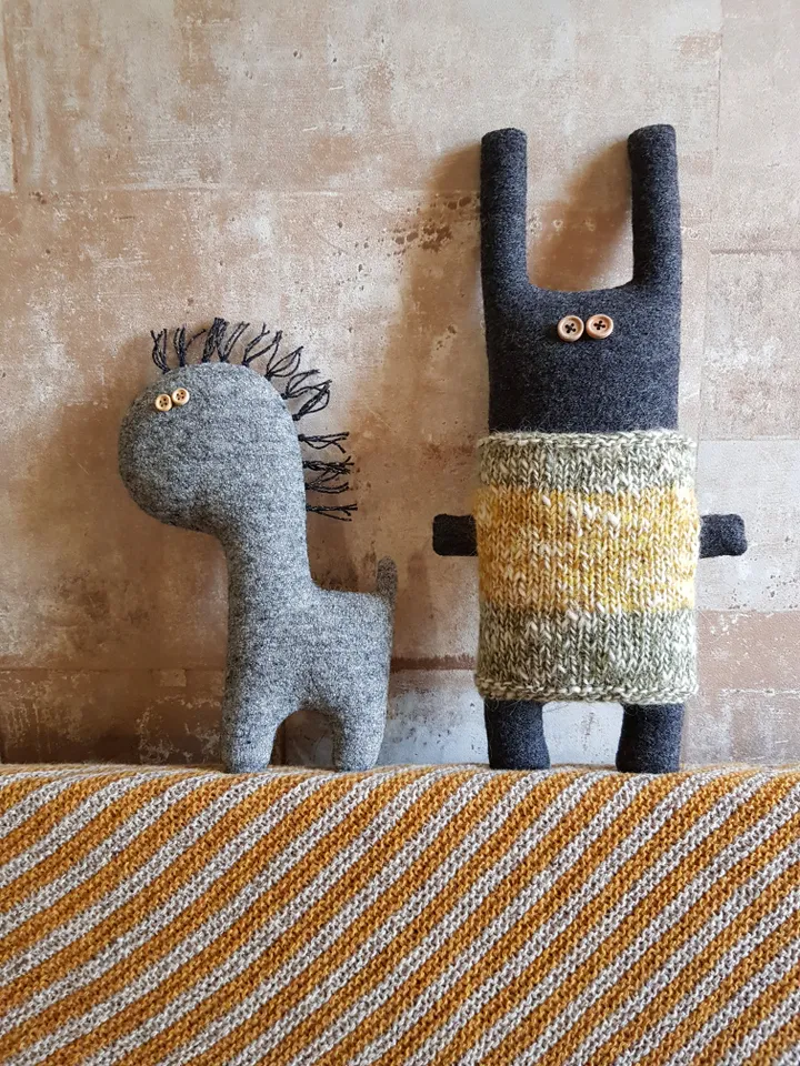 Horse sewing pattern PDF tutorial in English, stuffed animal template to sew, plush toy sewing diy