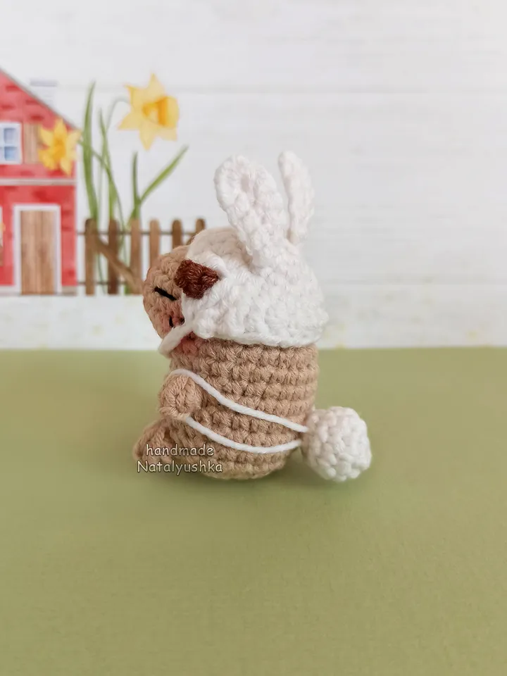 Capybara toy in costume, Capybara Carrot, Capybara Bunny, Crocheted small Capybara, Kawaii.