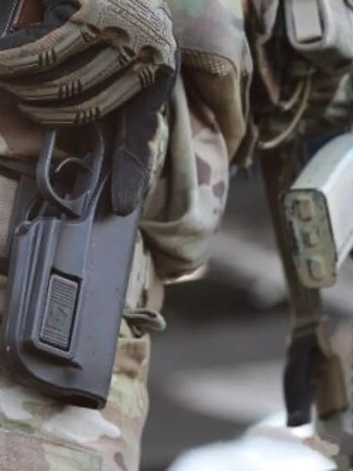 Army Surplus Airsoft Military Surplus Holster for PP "Dredd"