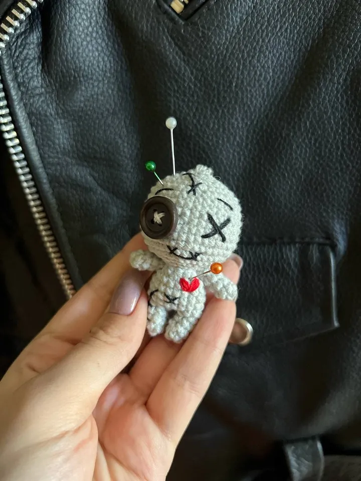 PDF Crochet Voodoo Doll Pattern, Keychain Pattern Amigurumi, Cute Voodoo Doll, little goth doll, baby voodoo, Amigurumi Voodoo Doll tutorial
