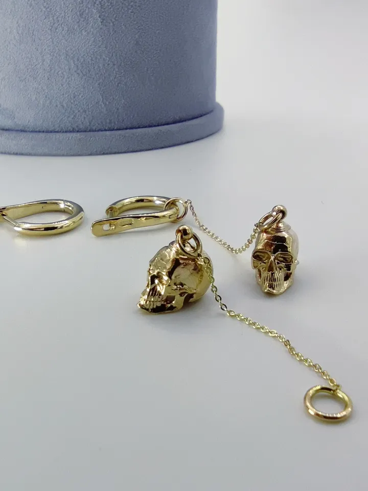 Long Skull Earrings - 14K Yellow Gold (585 Gold)