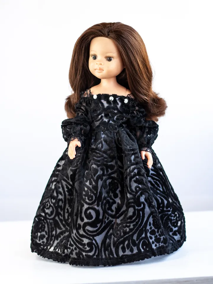 Black lacey velvet dress and hat for Dianna Effner Little Darling, Paola Reina, 13 inch dolls, waist 13 - 14,5 cm