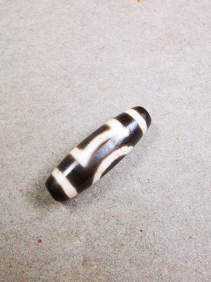 Gandhanra Antique Tibetan Dzi Bead(30 Years Old),Small Size Sky Earth Pattern,Protective Amulet Bead