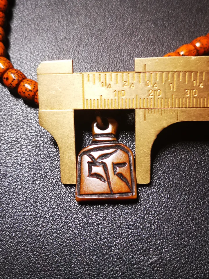 Yak Bone Carved Tibetan Letter Mala Pendant,Bead Counter Clip,Prayer Bead Accessories,Gandhanra Tibetan Amulet