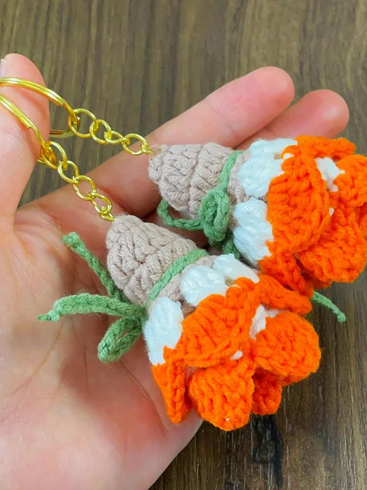 3D Crochet Rose Keychain Pattern PDF, Handmade Floral Bag Charm, Amigurumi Flower Keyring DIY, Cute Gift Idea, Instant Download