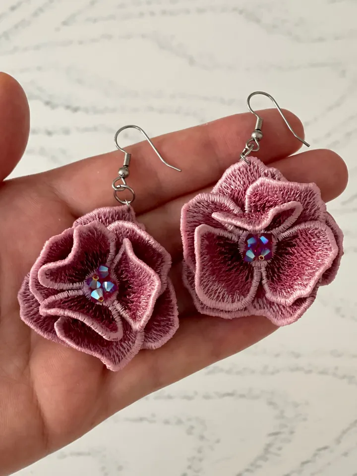Roses FSL for creating jewelry machine embroidery designs Free standing lace embroidery pattern 3D flower embroidery motif Flower FSL