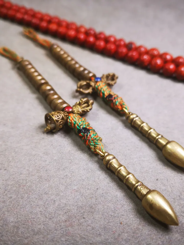 Gandhanra Handmade Tibetan Buddhist Mala Counters,Prayer Bead Counters,with Dorje and Vajra Pendant,Made of Brass