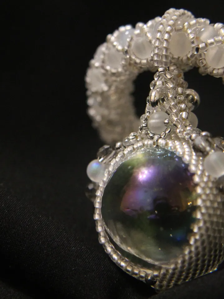 Round glass pendant with agate necklace