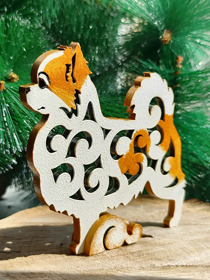 Figurine Chihuahua longhaired