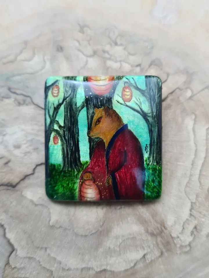 Kitsune brooch, real oil painting miniature on mother of pearl. Kitsune fox pin