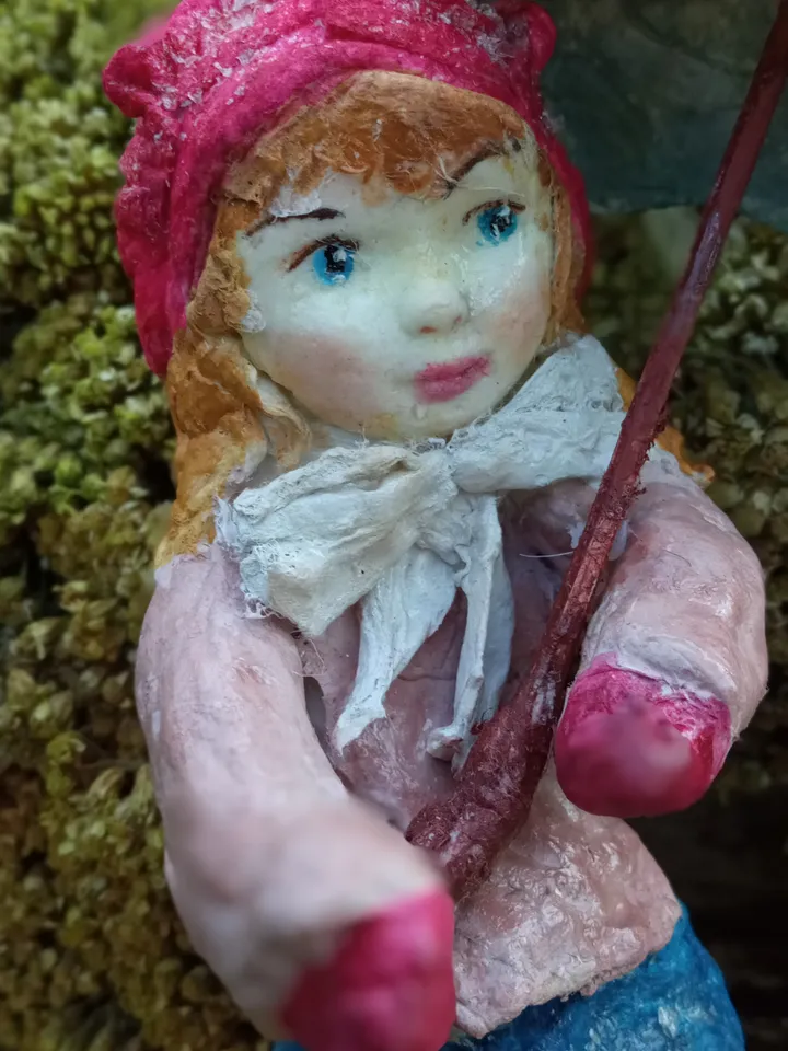 Vintage-Inspired Cotton Toy: Girl with Umbrella - Handmade Collectible. Art doll. Christmas tree toy. Christmas ornaments Spun cotton doll.
