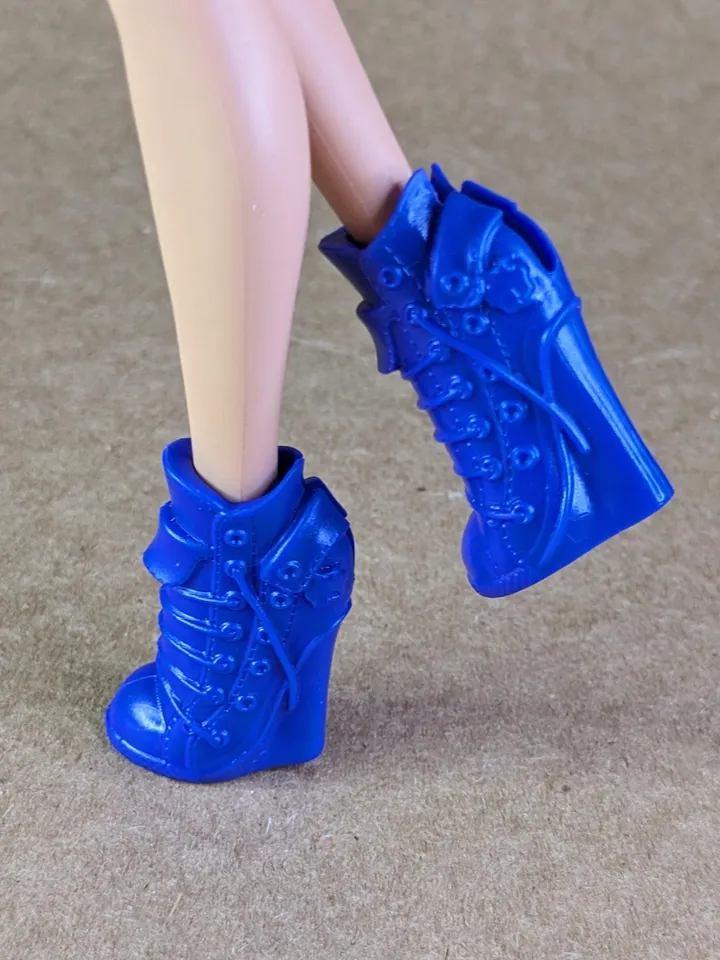 Purple wedge heel boots for 11 inch female dolls (MH g1, g2 or EAH)