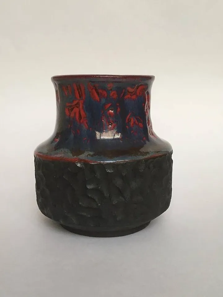 Red and Blue Carved Dripping Glaze Ceramic Vase