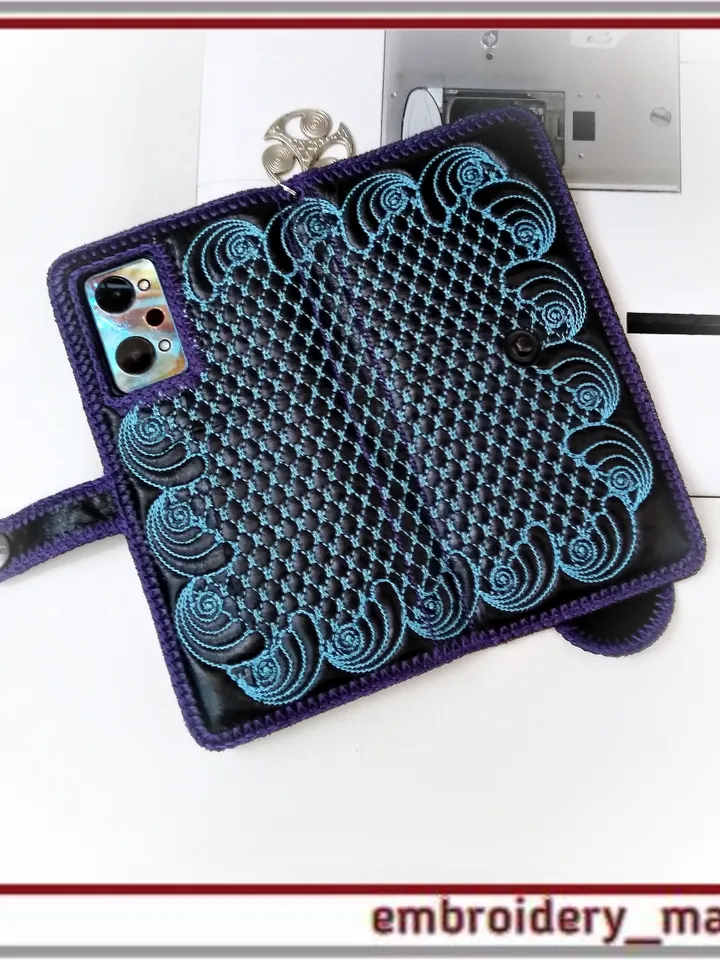 In the hoop embroidery design smartphone case 3.01 x 6.22 by Embroidery Manavi 05
