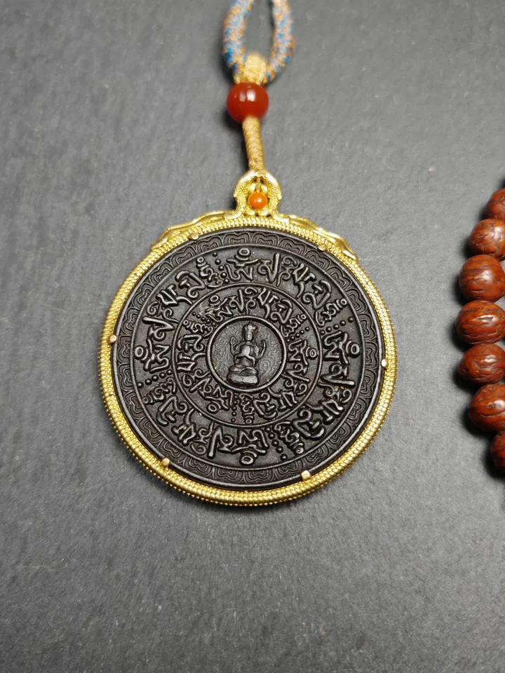 Gandhanra Handmade Tibetan Buddhist Amulet,Om Mani Padme Hum Badge Pendant, Mantra of Chenrezig, Protective Chram