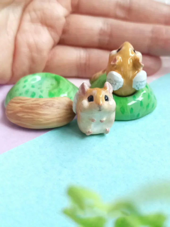Tiny Hamster memorial Figurine (US discount)