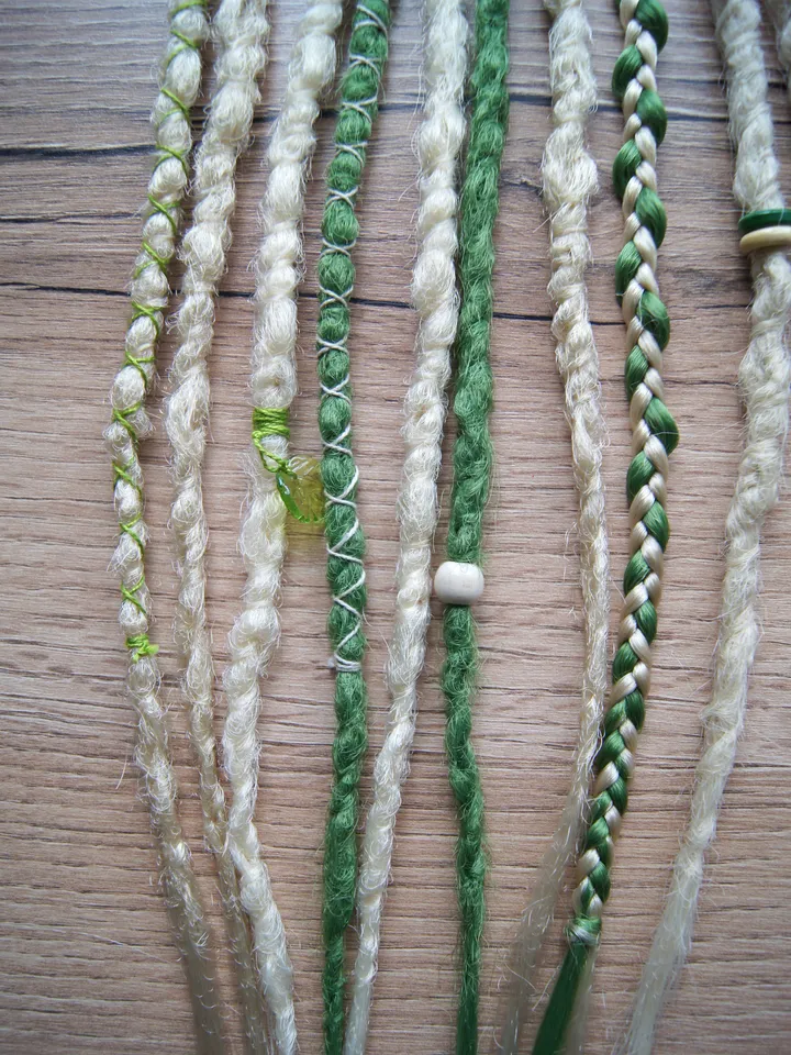 Dreads on hairband. Crochet Dreadlocks extensions. Ponytail blonde green synthetic hair. Hippie Witchy Pagan Viking Bohemian Boho style