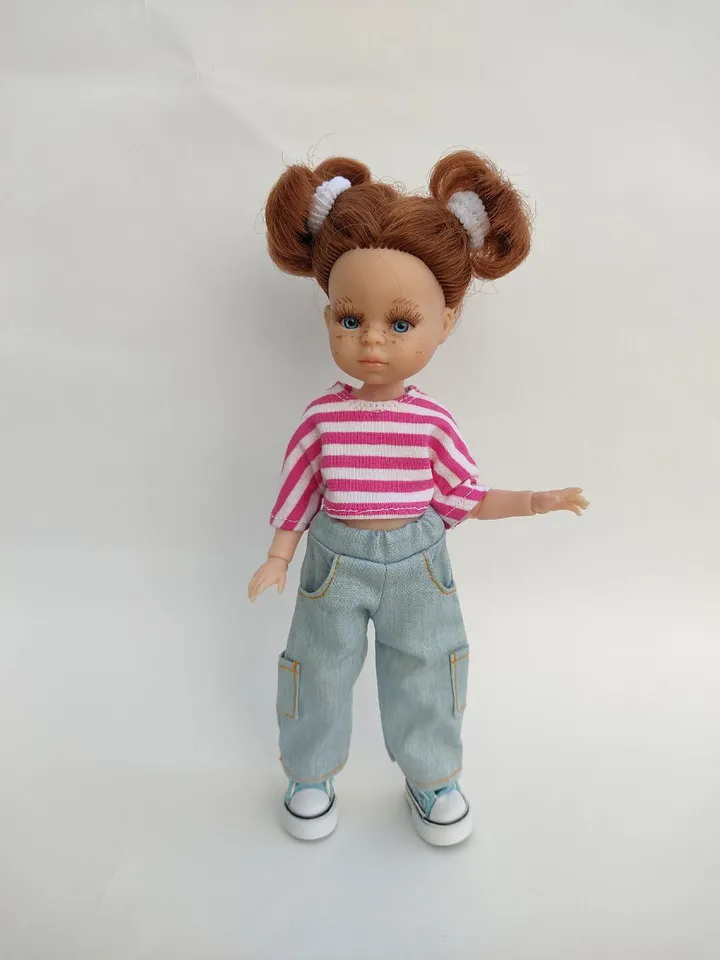 PDF sewing pattern for mini Paola Reina dolls.