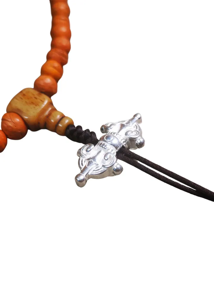 Gandhanra Handmade Tibetan Amulet,Vajra Pendant for Mala,Bag Hanging,1.18" × 0.63"
