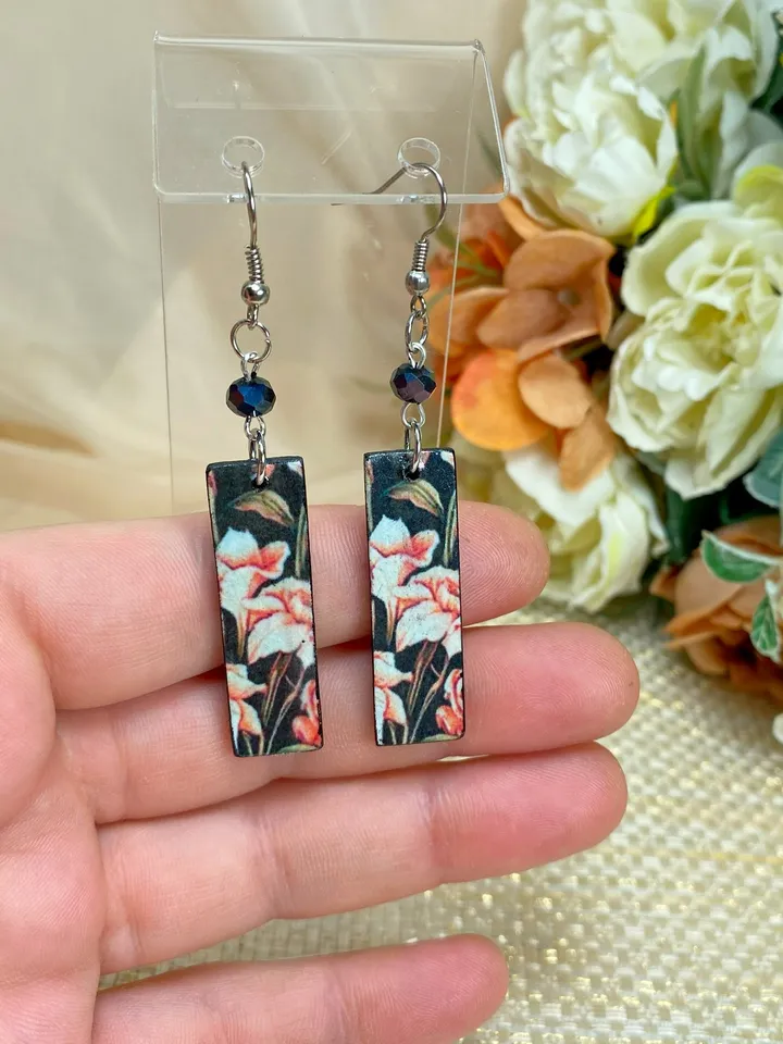 Handmade earrings. Lightweight, elegant earrings.