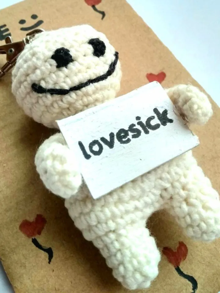 The keychain "lovesick" for a bag or keys, a toy in the car interior, a pendant for the rearview mirror