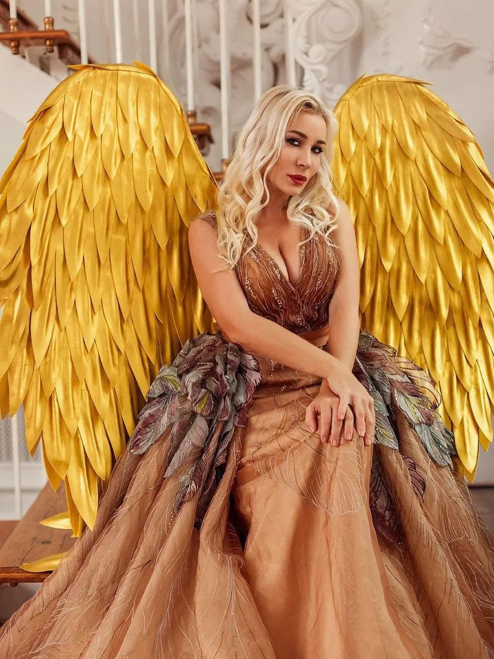 golden wings, angel wings, angel costume, golden angel, golden angel wings