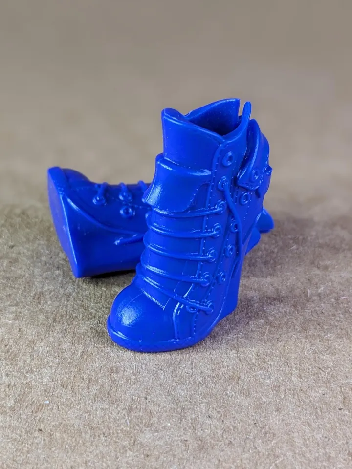 Purple wedge heel boots for 11 inch female dolls (MH g1, g2 or EAH)