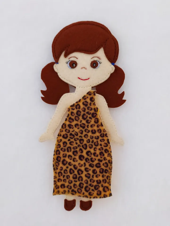Felt doll pattern and 8 sets of clothes, Felt dress up doll pattern, Felt Pattern pdf for girl