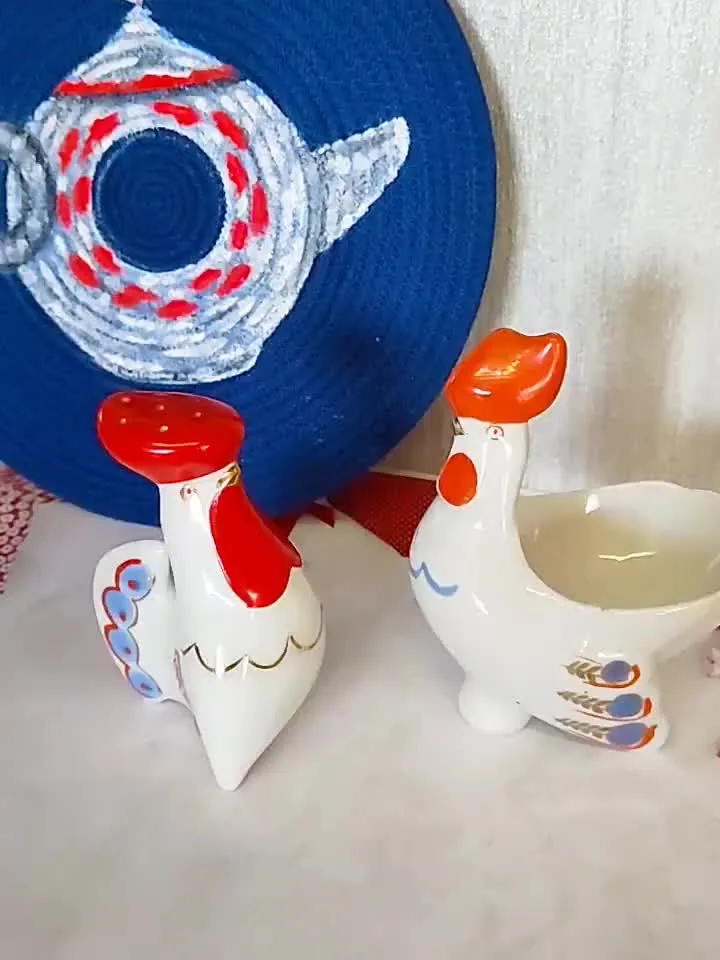 set of 2 straws,vintage,porcelain roosters,soviet kitchen decor,colored ceramic rooster,soviet,Polonnoye,porcelain figurine,saltcellars