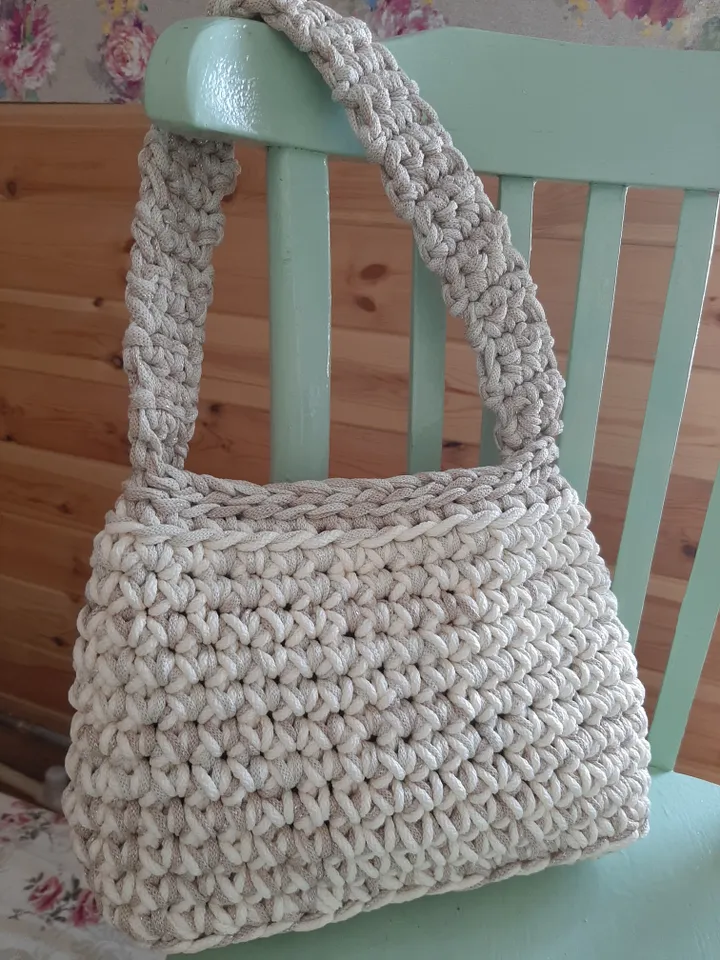 Crochet white Sequined Bag