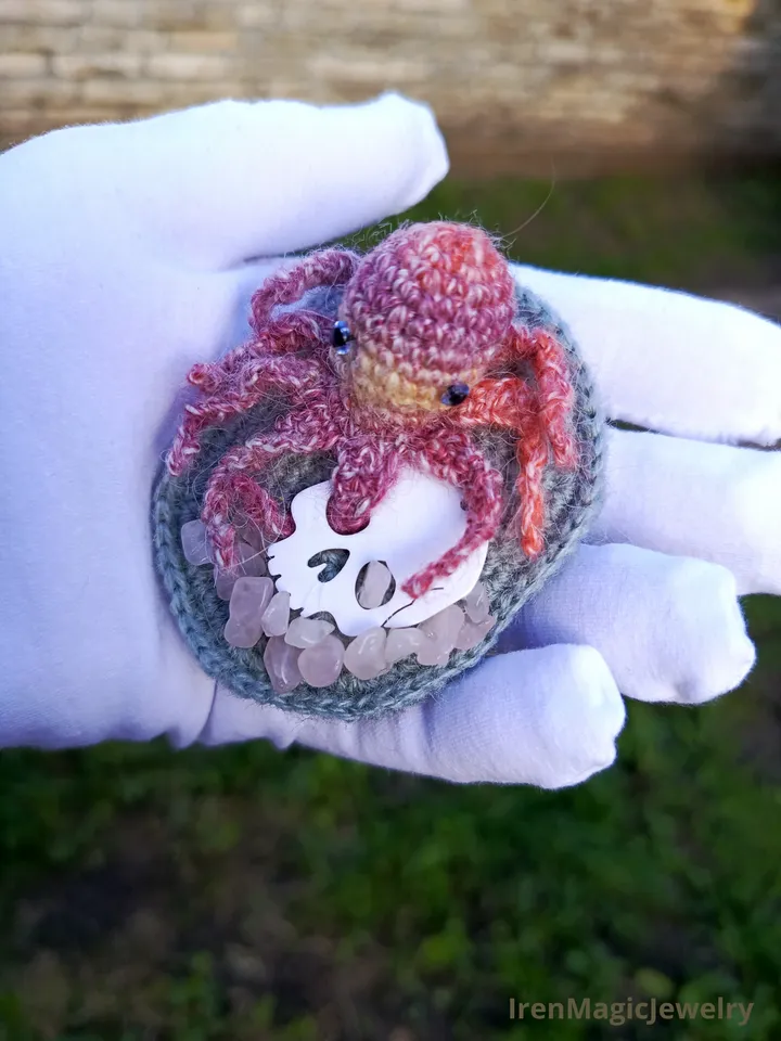 Memento Mori Brooch: Skull and Octopus