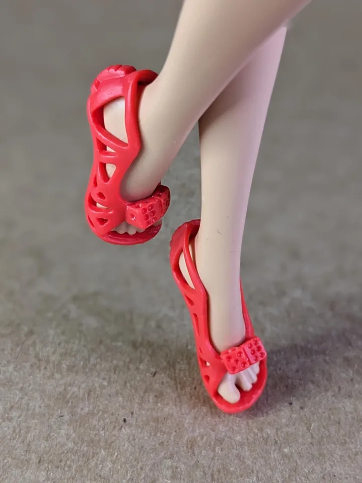 Red flat sandals with dice for 10.5 inch female dolls (MH, EAH)
