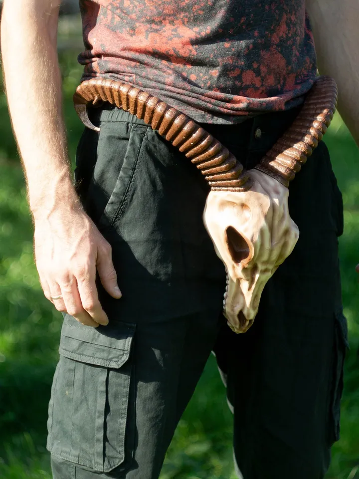 Ram Skull Belt with Horns, Leather Belt, Fantasy Armor, Cosplay Armor, Celtic Leather Armor, Viking Armor, Larp Armor