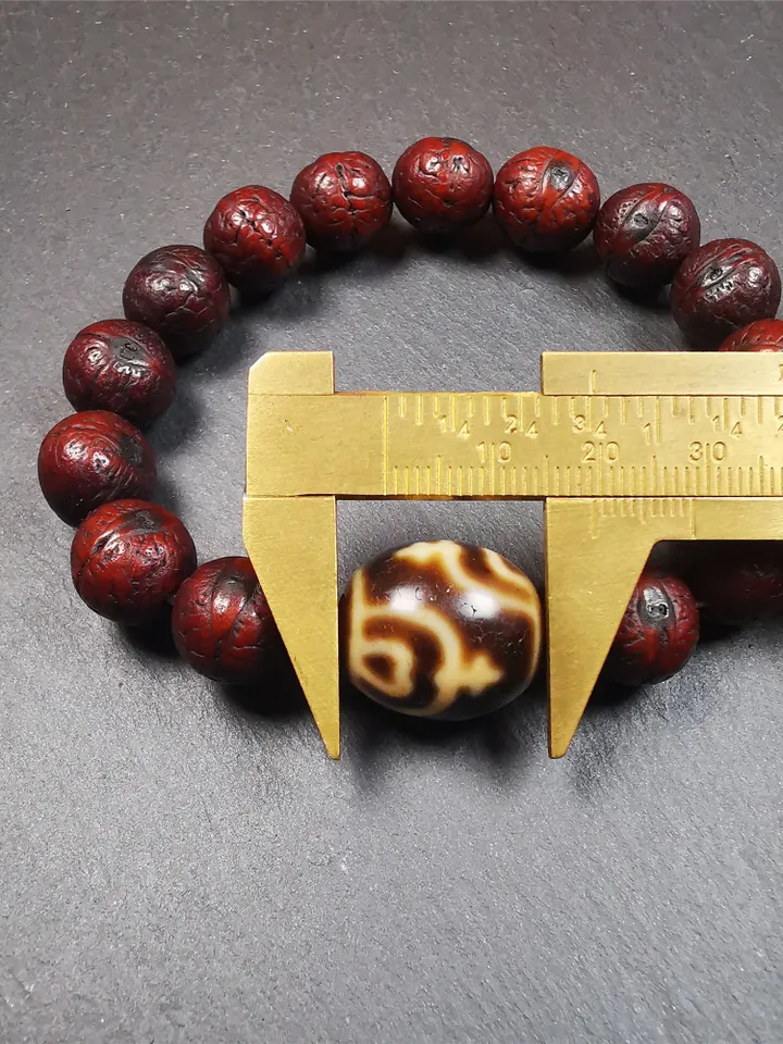 Gandhanra Unique Tibetan Dalo Dzi Bead Bracelet(30 Years Old), Treasure Vase Dzi with Old Bodhi Beads,Fit for 15-19cm Wrist