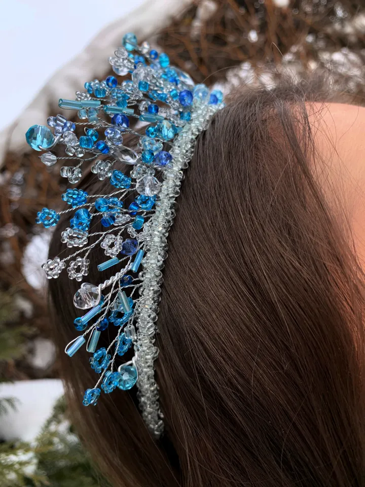 Light blue tiara,Blue princess headpiece,Light blue crown,Blue diadem,Clear blue crown,Bridal blue tiara,Prom Blue crown
