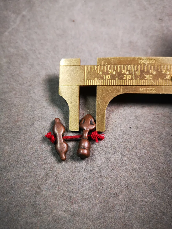 Gandhanra Handmade Tibetan Amulet Pendant,Mini Vajra and Dorje Bell, Mala Marker Bead Accessories, Made of Red Copper