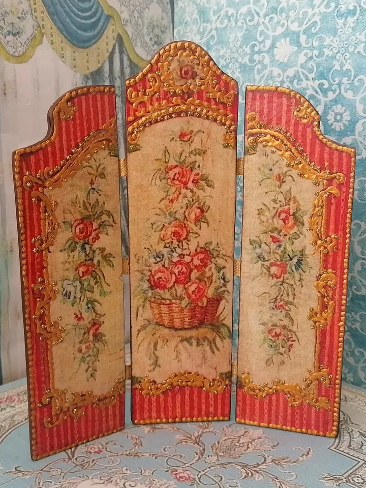 Handmade screen for a dollhouse. 1:12