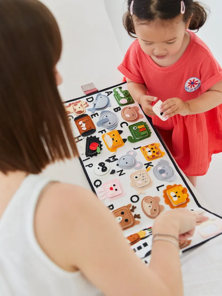 quiet book for toddler, felt ENGLISH alphabet activity book for baby 1,2 year old, sensory soft felt busy board with animals, kinderkrama