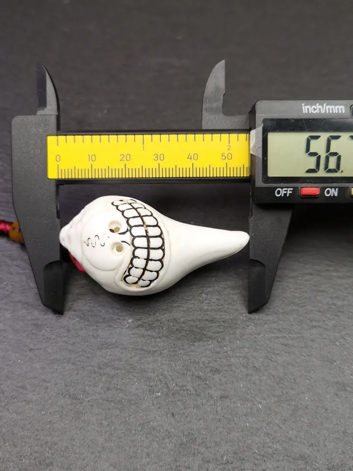 Gandhanra Tibetan Buddhism Amulet,Hand Carved White Conch Shell Shankha with Skull Citipati Symbol,Tibetan Ritual Implement - 2.2&quot; × 1.14&quot;