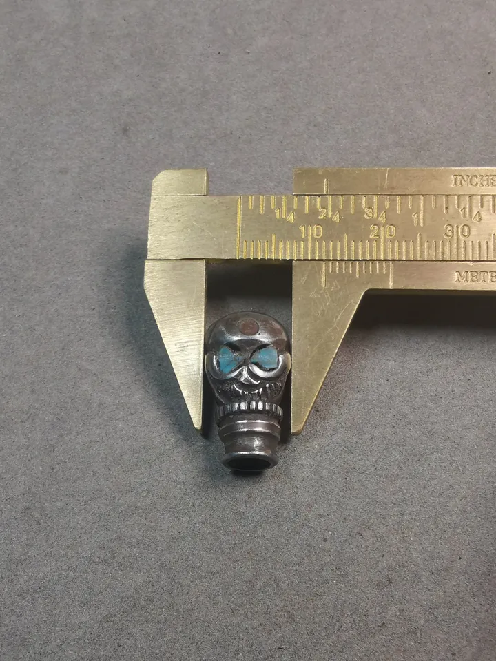 Gandhanra Tibetan Cold Iron Guru Bead,Skull Shape T-drilled 3-Hole Prayer Bead,Mala Bead,Connector Bead for Buddhist Bead Accessories